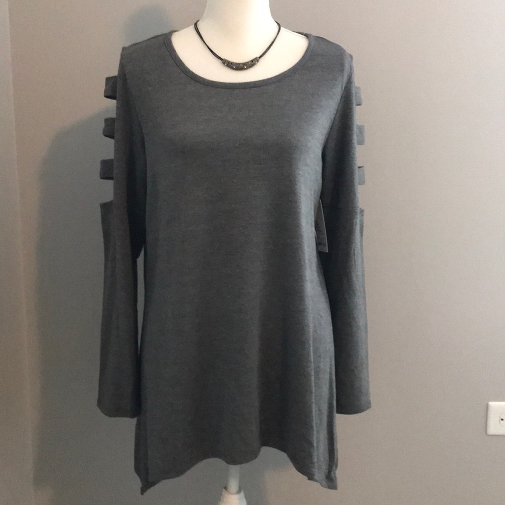 Apt 9 Shark-bite hem, Lattice Sleeve Top